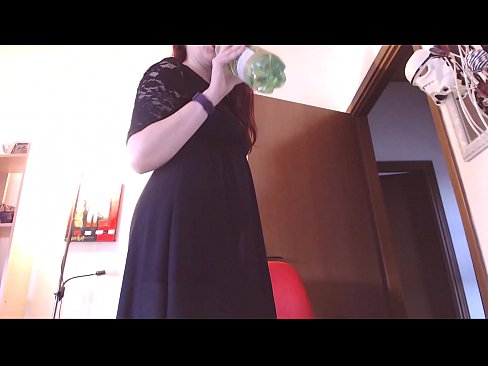 ❤️ Un schiavu sottumessu chì ama i mutandine brutte è luscious hè obligatu à masturbarsi dopu avè vistu stu video! Sessu di qualità à porn co.porngifer.ru ❌